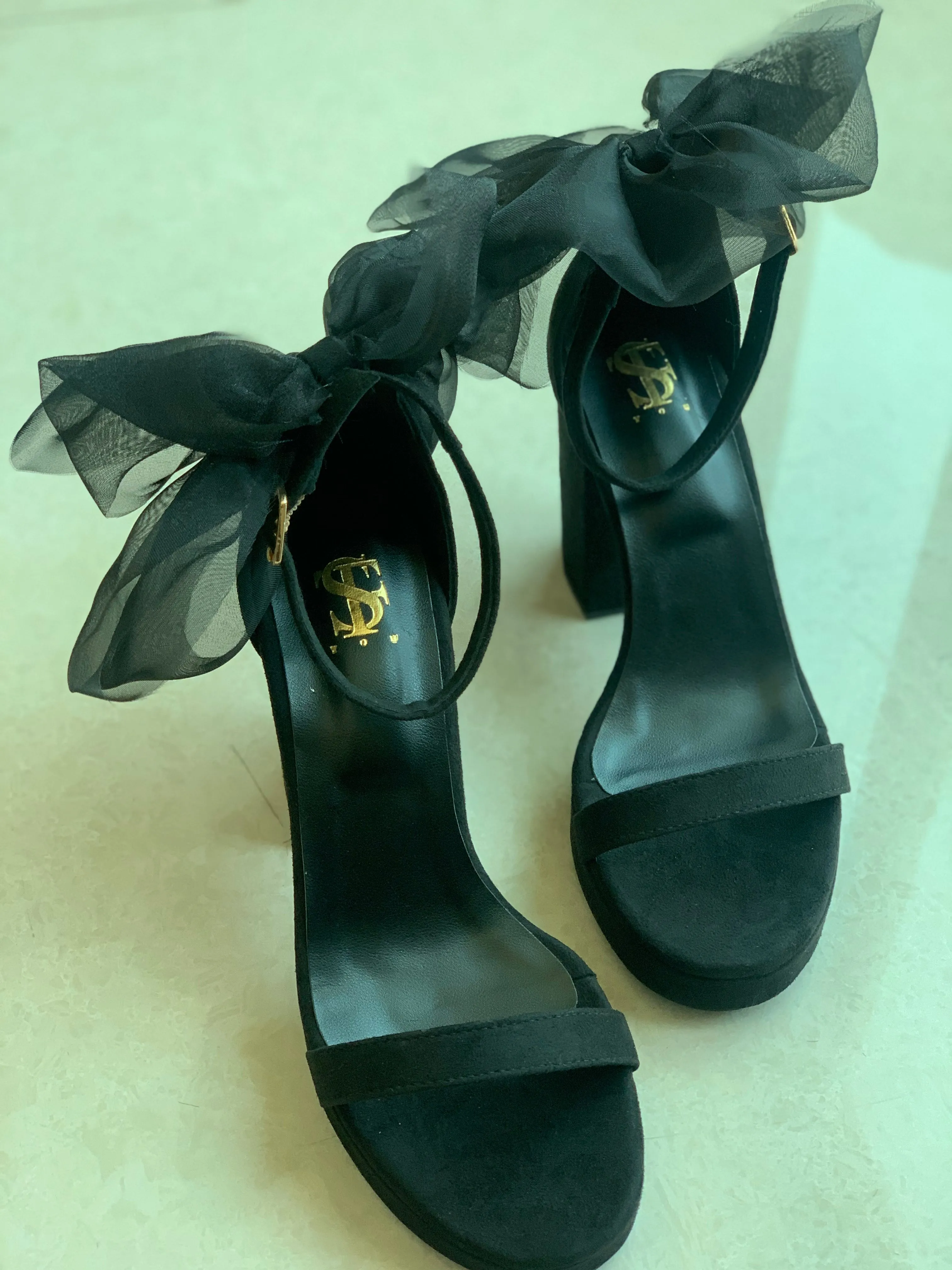 Black Organza Bow Blocks
